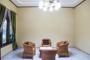 Hotel O Sky Residence Mawar
