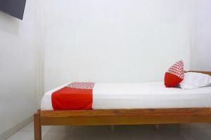 Hotel O Almeerah Homestay Syariah Near RS Hermina