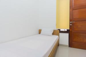 OYO Life 2351 Kost Ciper