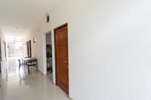 OYO Life 2351 Kost Ciper