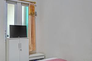 OYO Life 92684 Kost Mutiara Nirwana