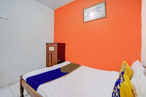 OYO Life 92921 Omaya Kost Syariah