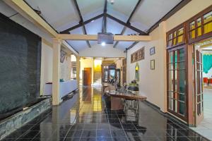 OYO 1984 Hotel Istana Family Syariah