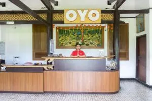 Super OYO 942 Srikandi Hotel - 巴芝丹