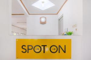 OYO Life 2638 Hotel Raya