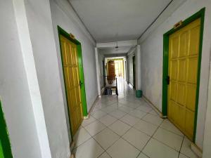 Hotel O Kost Gowa Near Gowa