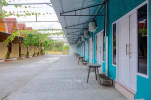 OYO Life 1643 Grand Monica