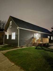 The Family Retreat - 兰辛