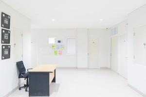 OYO Life 1830 Mandala Residence