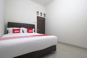 Hotel O Wisma Ray Syariah