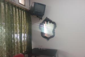 OYO Life 2090 Ratna Backpacker Syariah