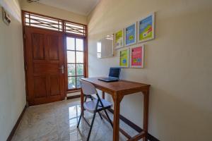 OYO Life 2216 Griya Jakasetia