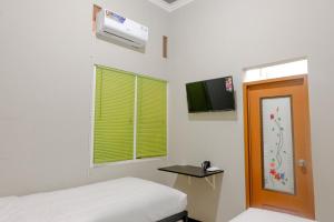 OYO Life 2399 Gerbera House - Kos Putri