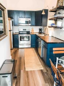 1BR Apt. w KING Bed on 30A .4 mi to Beach