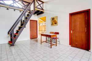 Hotel O Asta Guesthouse