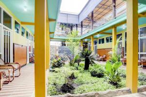 OYO 90303 Cafe & Homestay Kolam Pancing Abah
