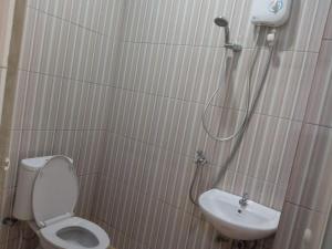 Hotel O Andesta Guest House SyariahNearAgrowisata Sungai Pinang Agro Nadin