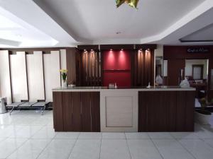 Hotel O Wisma Syariah Lahundape