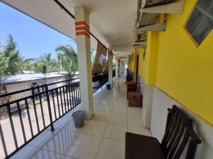 Hotel O New Asembagus 2