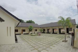 Hotel O Lembah Sriti Homestay Near Sirkuit Motor Cross Internasional 459 Lantan