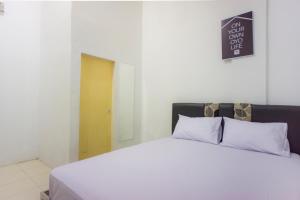 OYO Life 2366 Gatsu Kost