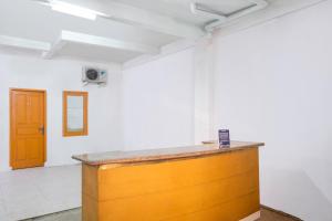 OYO Life 2412 Mandala Residence