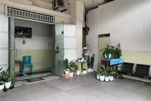 OYO 94115 Pondok Sahabat Vianty Near SDN Kampung Parang - Pakato