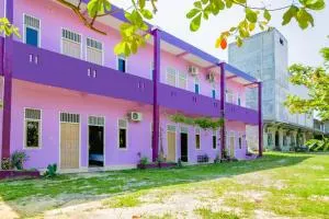 OYO Life 2745 Nabeza House - Duri