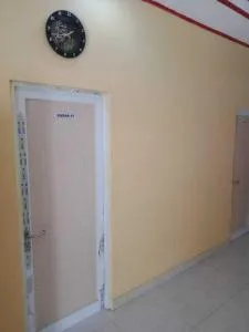 SPOT ON 91371 Wisma Nadira Near SPBU PT. Trijaya Pugung PENENGAHAN - Krui