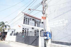 OYO Life 92886 Rumah Nyaman Radhika 2 Syariah