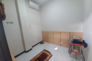 Capital O Guest House Kpri Sejahtera