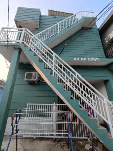 OYO Life 92977 Neba Kost Aesthetic