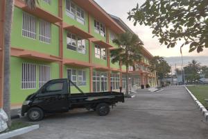 OYO Life 93399 Kos Batulayar