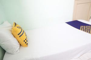 SPOT ON 93611 Kost Pak Suyatno Syariah 2