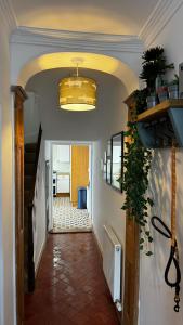 2 Bed Townhouse with Log Burner