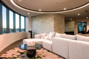 35th Floor Brisbane CBD Luxury at Queens Wharf