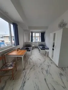 Akdeniz Pension - Löwenbruch