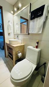 Ajijic 1 Bedroom Guesthouse -Walk To Everything -Patio -Bikes - Pickleball Court