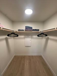 The Quartz Nook - Elegant 1BR Zen garden View Marina Side