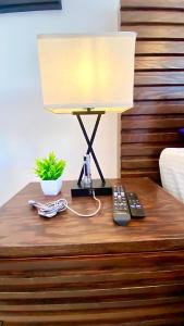 Ajijic Modern 1 Bedroom Home -Walk To Everything -Patio -Gym -Pickleball Court