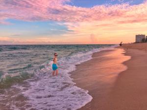 Fort Lauderdale Retreat Near Beach & Airport