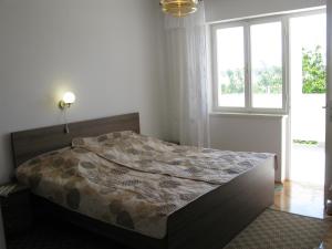 Apartments by the sea Barbat, Rab - 24217