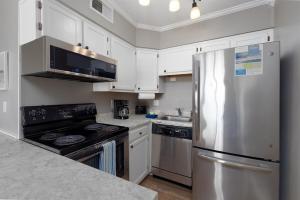 Bubbles Up- Views, Beach, Pool, Relaxing, Comfort