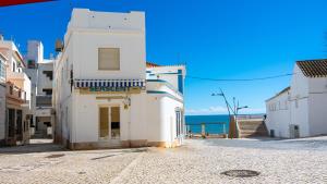 Seaside Tiny Treasure