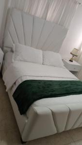 Casa con piscina Romana del Oeste