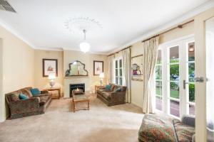 Ayr House - Echuca Holiday Homes