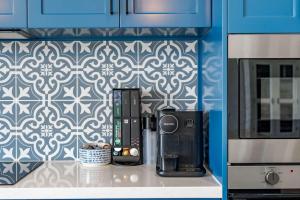 The Dual Family Entertainer 9 Esplanade Victor Harbor - Linen Included - Luxury - Seafront