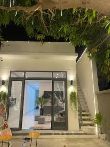 Happy Mango - Ấp Chợ Dinh