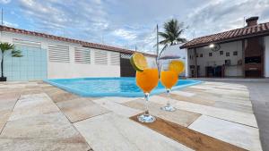 Casa terrea perfeita para familias 100 m da praia do Arpoador, com piscina, churrasqueira, ar condicionado e 4 quartos