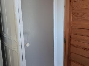 Maisonnette individuelle proche centre pour 2 personnes avec jardin privatif - FR-1-476-5